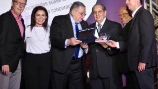 Mérito Cooperativo Petrucio Pereira de Magalhães