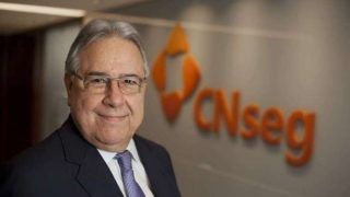 Marcio Coriolano, presidente da CNseg, é destaque em matéria do anuário “Valor 1000”